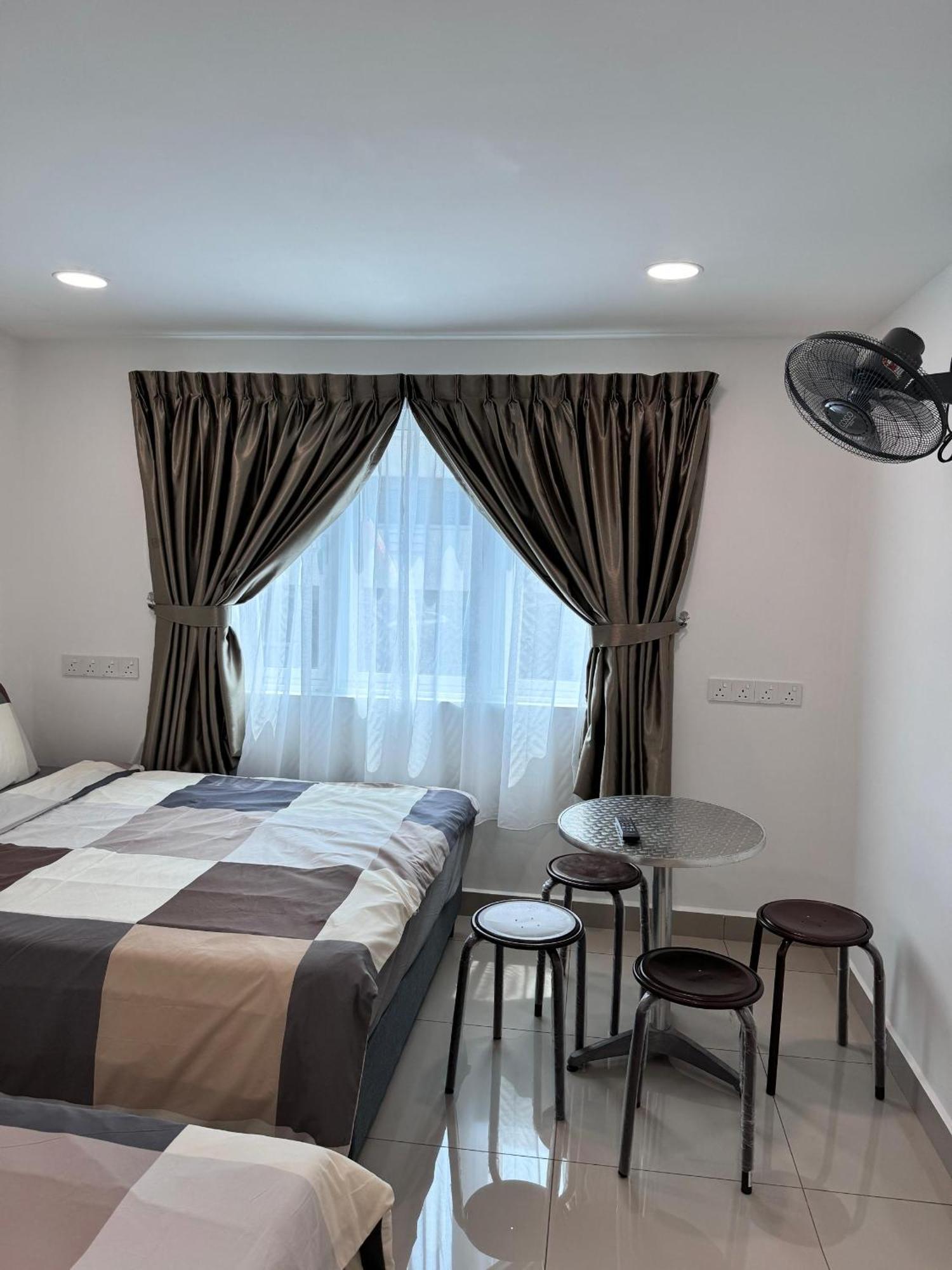 Famosa 2 Stay At Ong Kim Wee Malacca Bagian luar foto